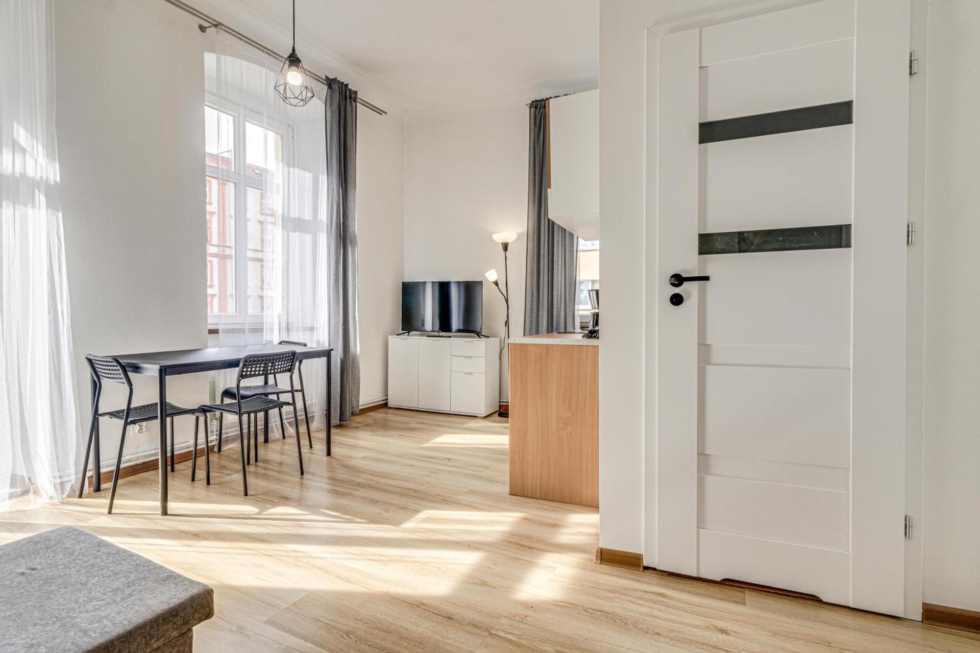 Rentplanet - Studio Zeromskiego Wroclaw Bagian luar foto